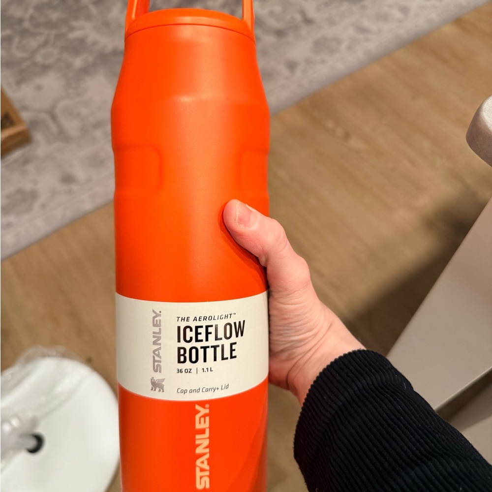 Stanley Bright Orange IceFlow Bottle